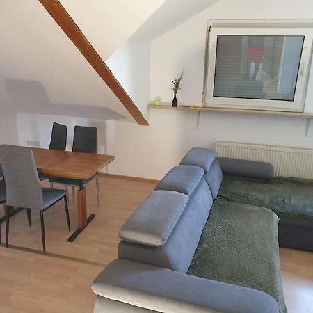 Schoene Wohnung Zentral إنغولشتات المظهر الخارجي الصورة