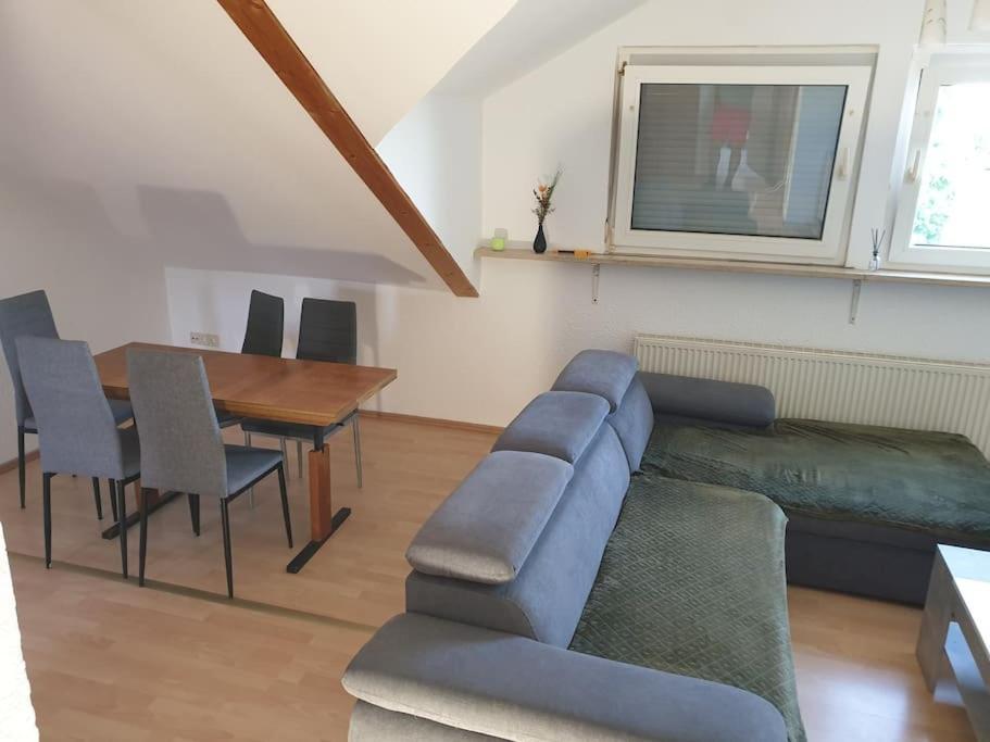 Schoene Wohnung Zentral إنغولشتات المظهر الخارجي الصورة