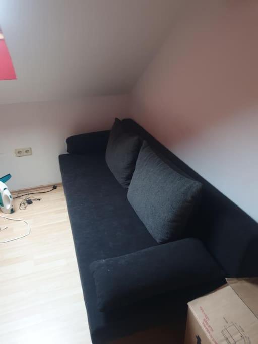 Schoene Wohnung Zentral إنغولشتات المظهر الخارجي الصورة
